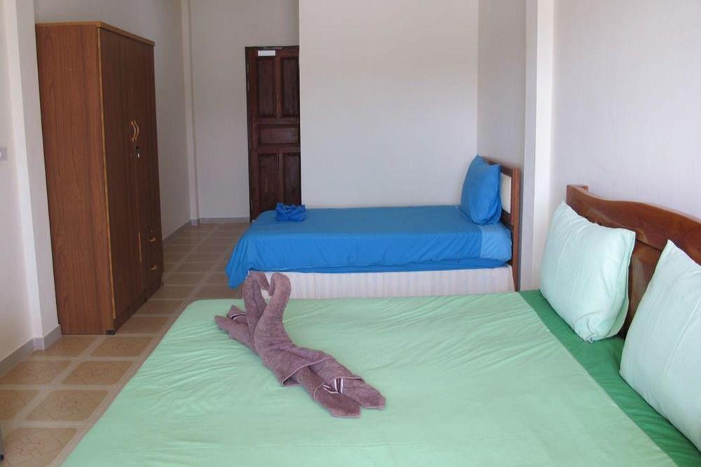 Day Waterfront Hotel Chiang Khong Exterior photo